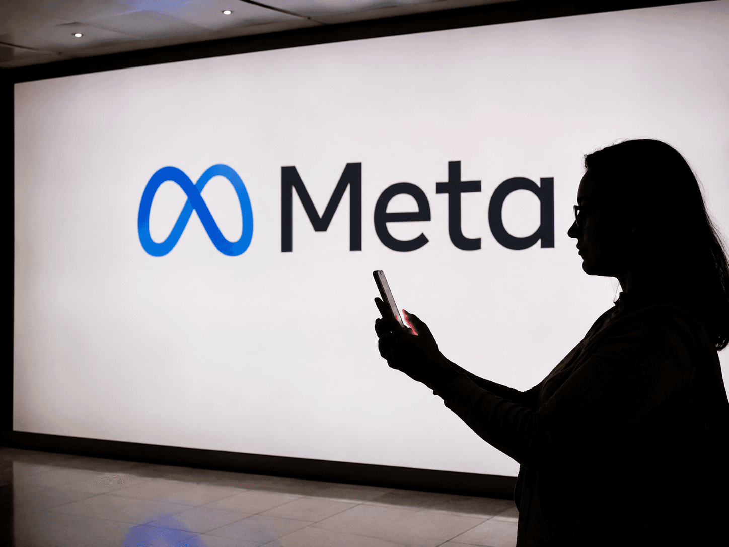 Meta logo