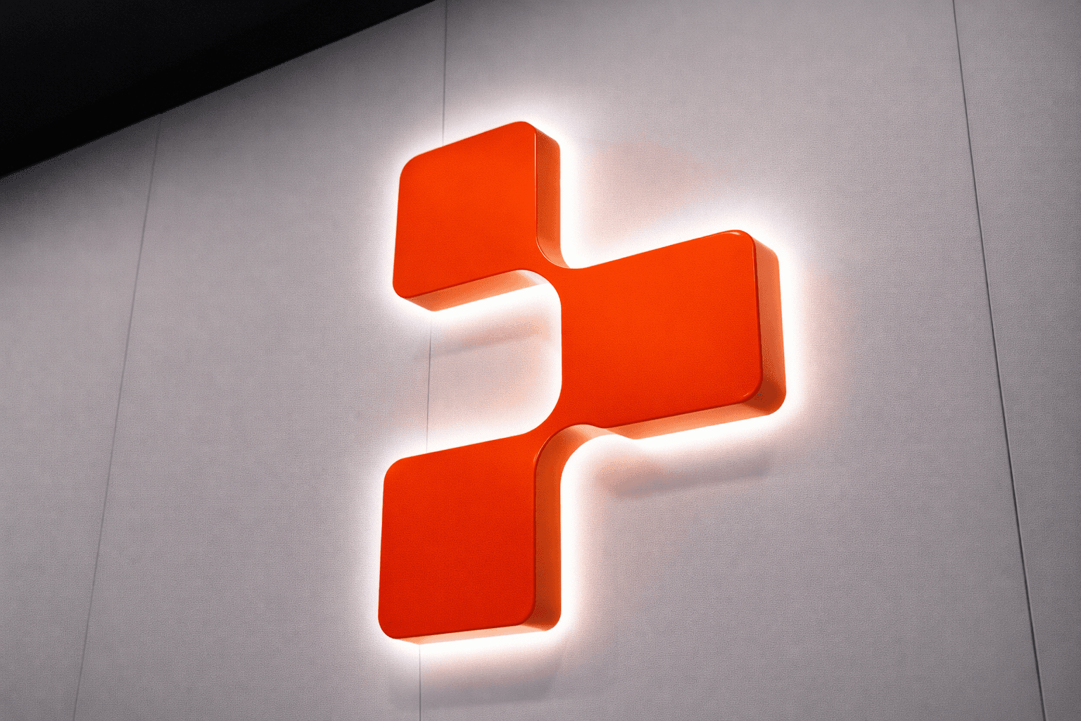 Replit's Amjad Masad rules out a sale, picks a fight with Apple as ARR nears $1B