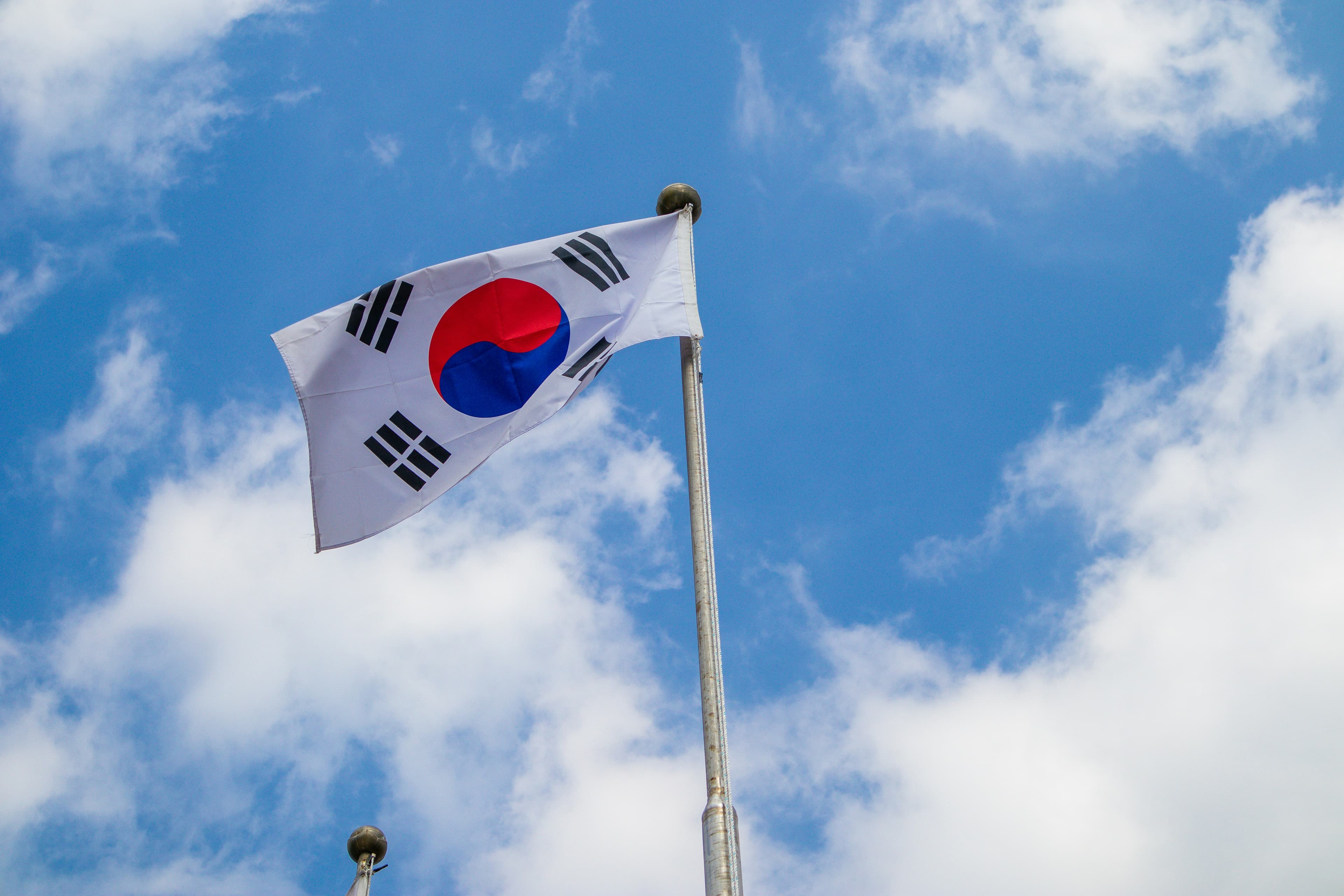 South Korea forecasts 2026 growth at 5-year high on AI chip demand